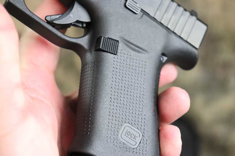 Glock 48 9mm 4" 2 mags semi auto NIB penny start-img-19