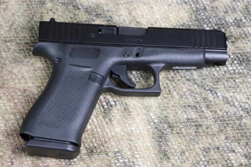Glock 48 9mm 4" 2 mags semi auto NIB penny start-img-21