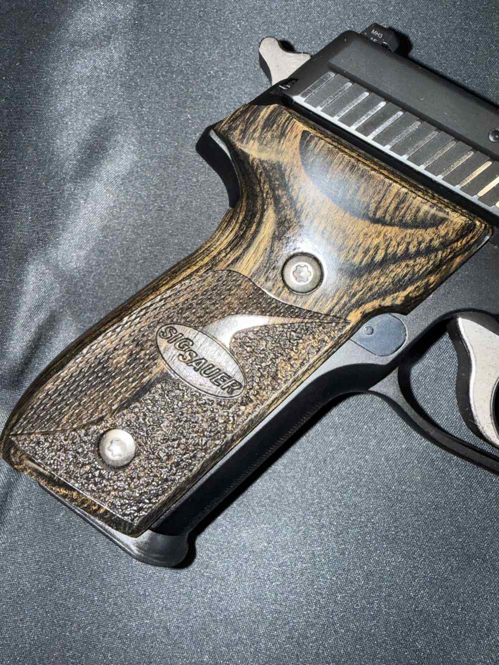 Sig Sauer P229 Equinox German Frame Unfired P 229-img-11