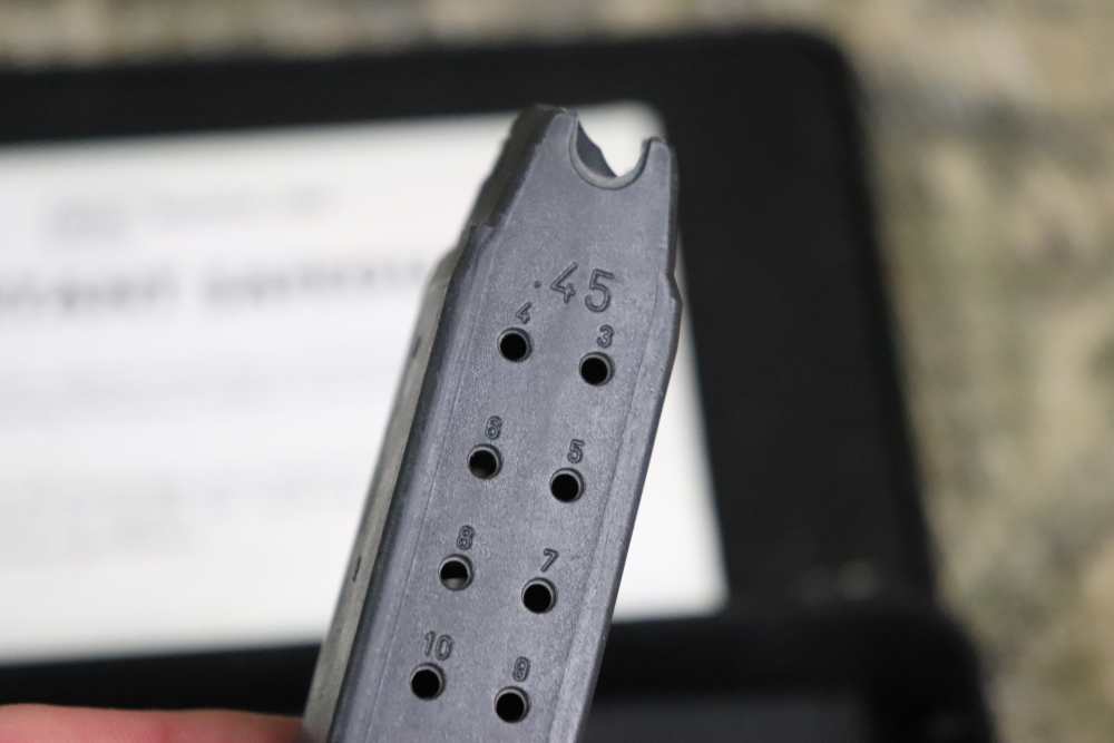 Early Glock 21 45 acp semi auto 4.5" 2 mags tupperware box penny start-img-4