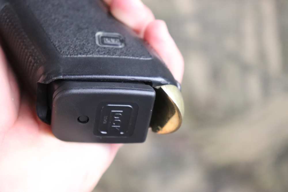 Early Glock 21 45 acp semi auto 4.5" 2 mags tupperware box penny start-img-15