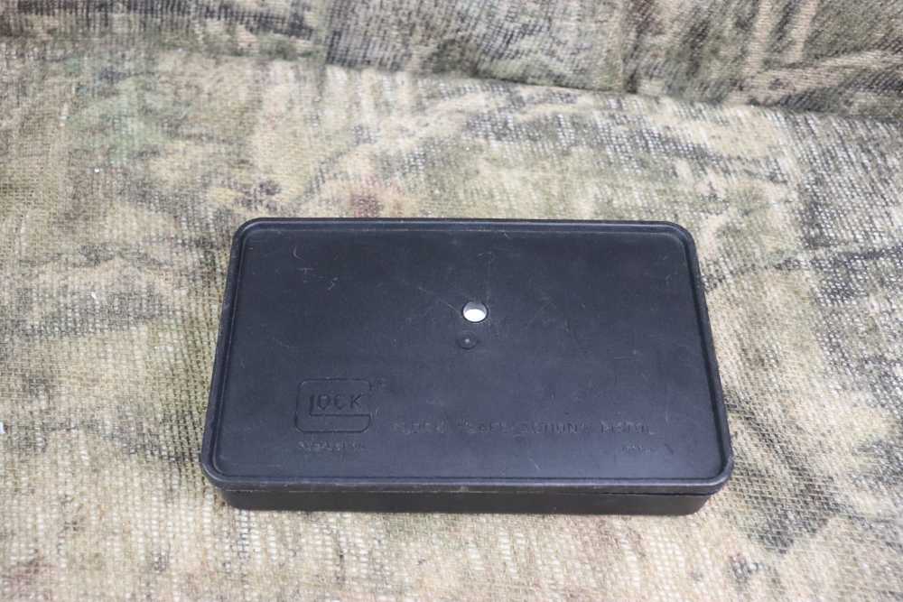 Early Glock 21 45 acp semi auto 4.5" 2 mags tupperware box penny start-img-33