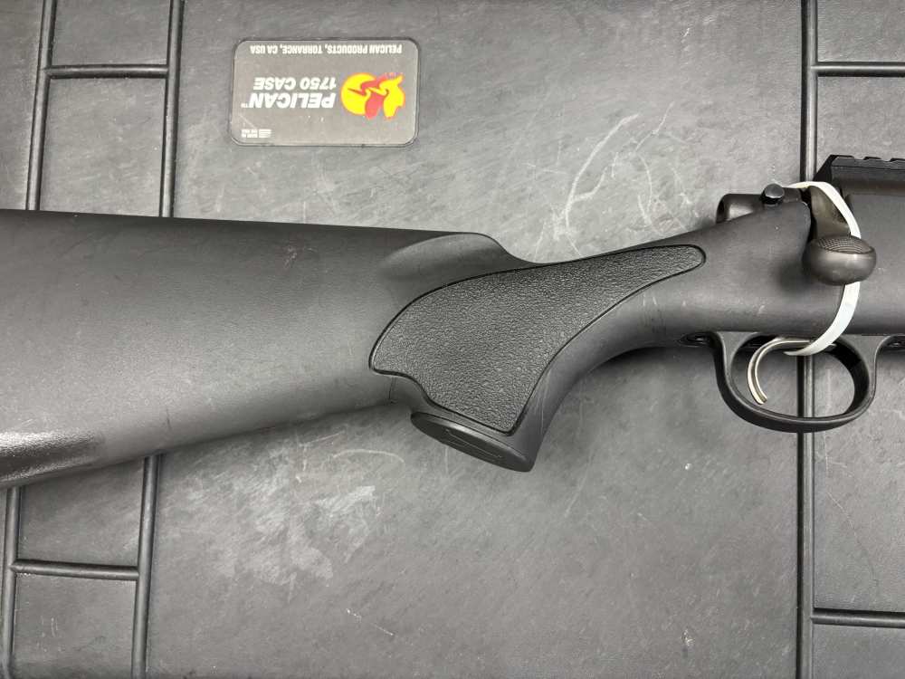 REMINGTON 700 BOLT ACTION 6.5 CREEDMOOR RIFLE. NO RESERVE -img-10