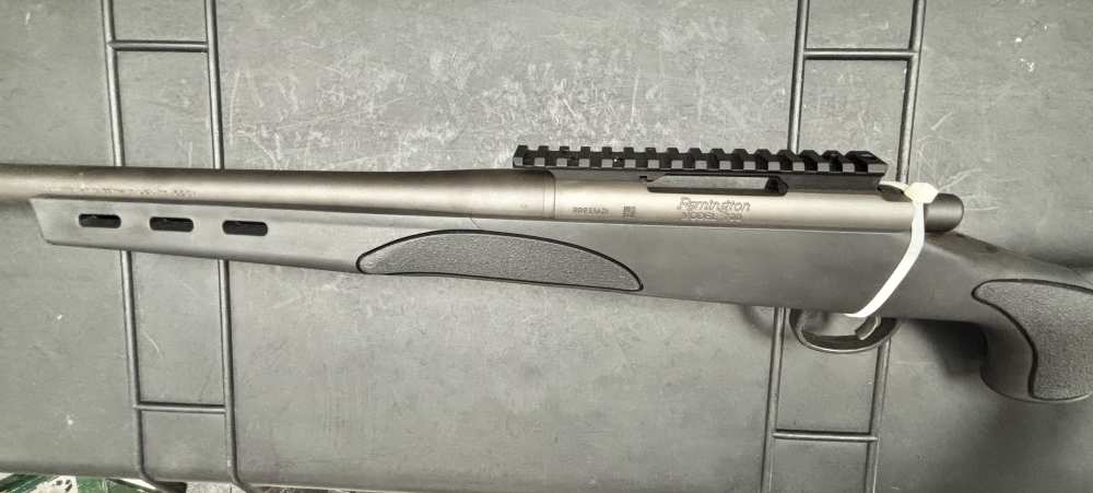 REMINGTON 700 BOLT ACTION 6.5 CREEDMOOR RIFLE. NO RESERVE -img-0
