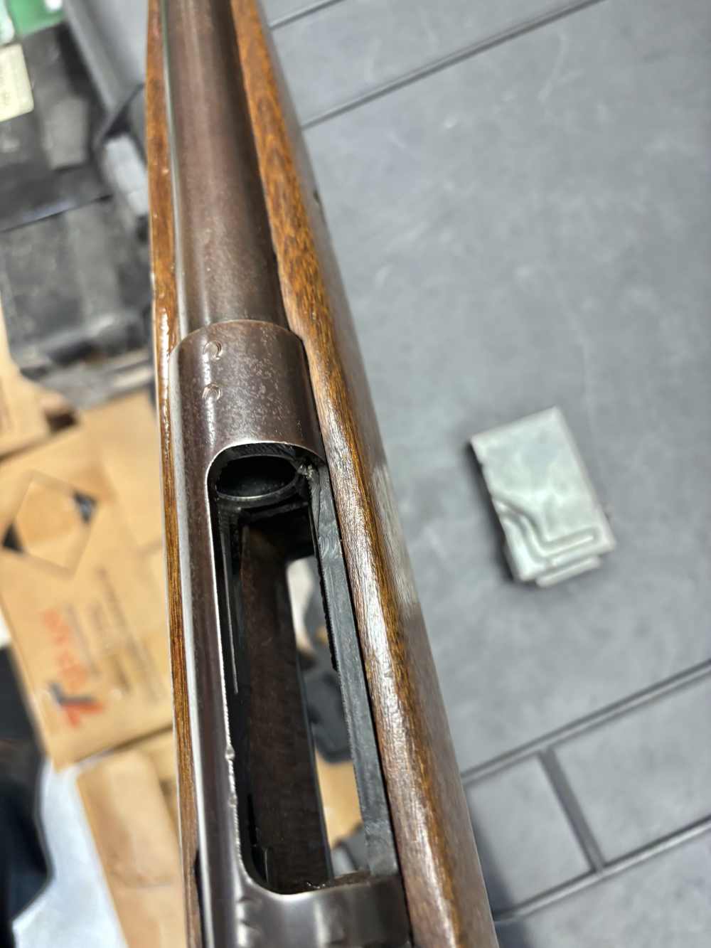 MOSSBERG MODEL 185DB BOLT ACTION 20 GAUGE SHOTGUN. NO RESERVE -img-11