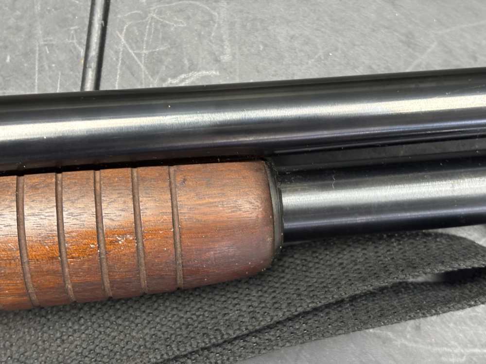 HIGH STANDARD K-120  12 GAUGE PUMP SHOTGUN. NO RESERVE -img-14