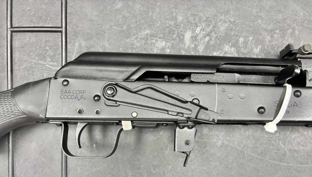 IZHMASH SAIGA AK47 7.62 X 39 SEMIAUTOMATIC RIFLE. NO RESERVE -img-8