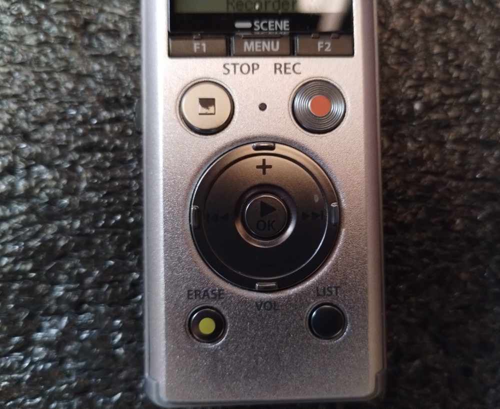 Olympus Digital Recorder -img-8