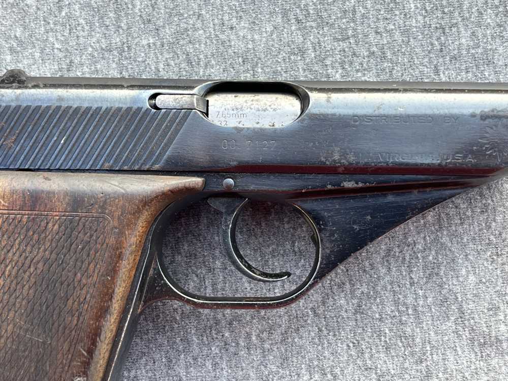 Interarms Mauser HSc .32 ACP Pistol w/ Wooden Grips Post-WWII-img-5