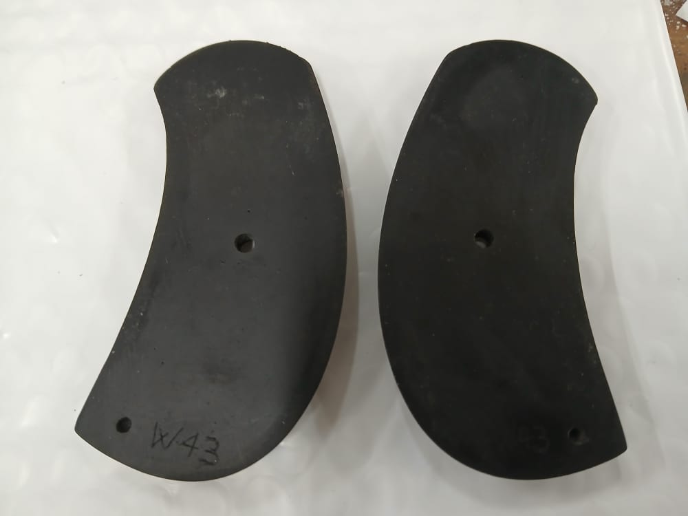 EARLY WEBLEY .455  ,45 ACP  GRIPS P-2050 -img-1