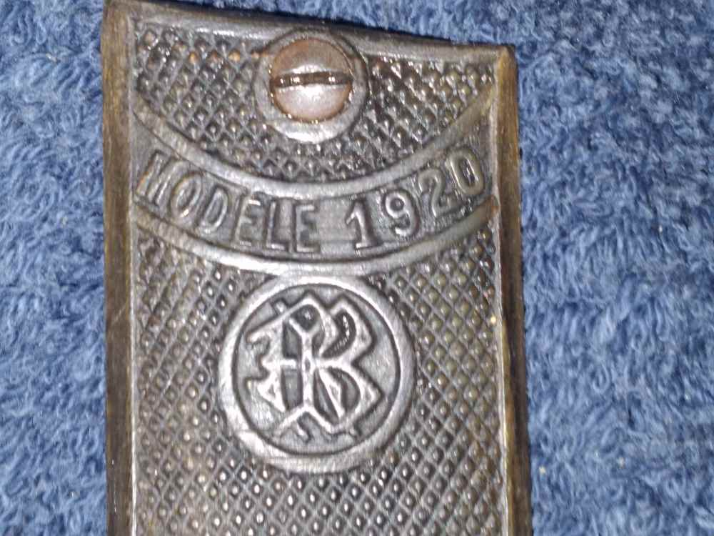 MODEL 1920 SEMI AUTO GRIPS WITH SCREWS  P-1611-img-5
