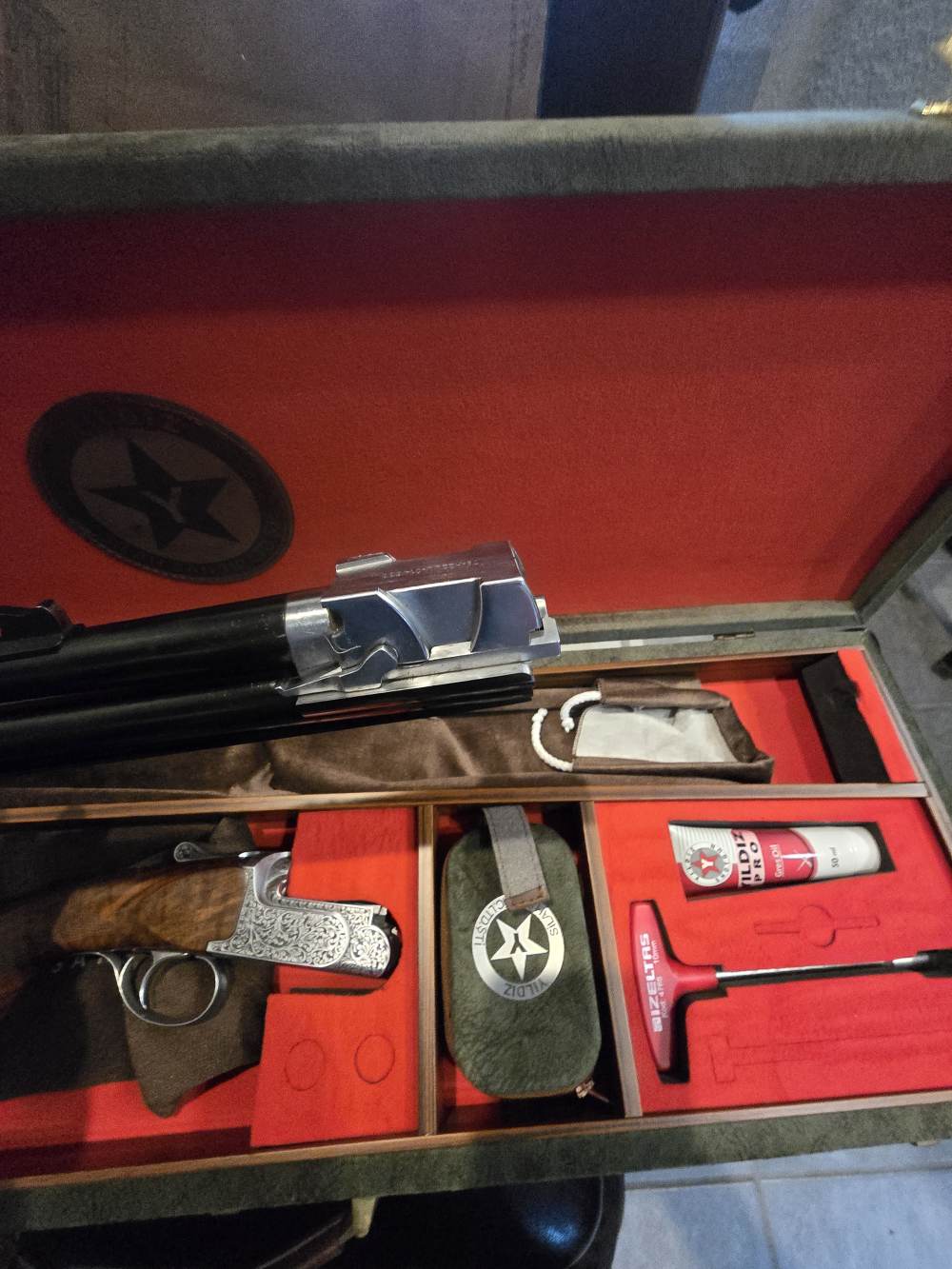 YILDIZ PRO SPORTING SPECIAL 20GA WITH ORIGINAL HARD CASE 30IN BARREL -img-4