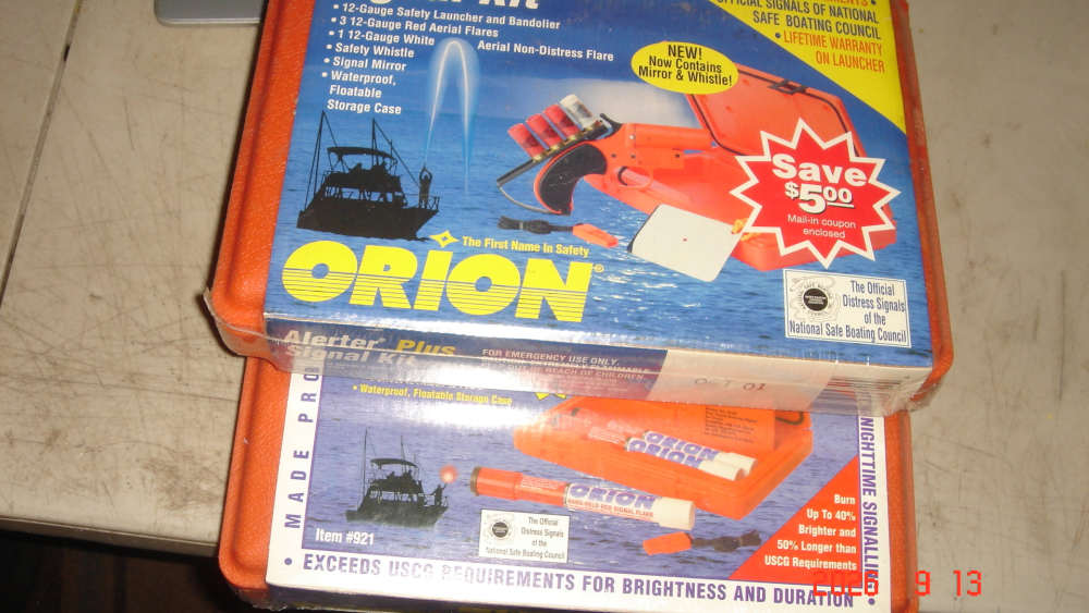 Orion signal flare kits-img-0