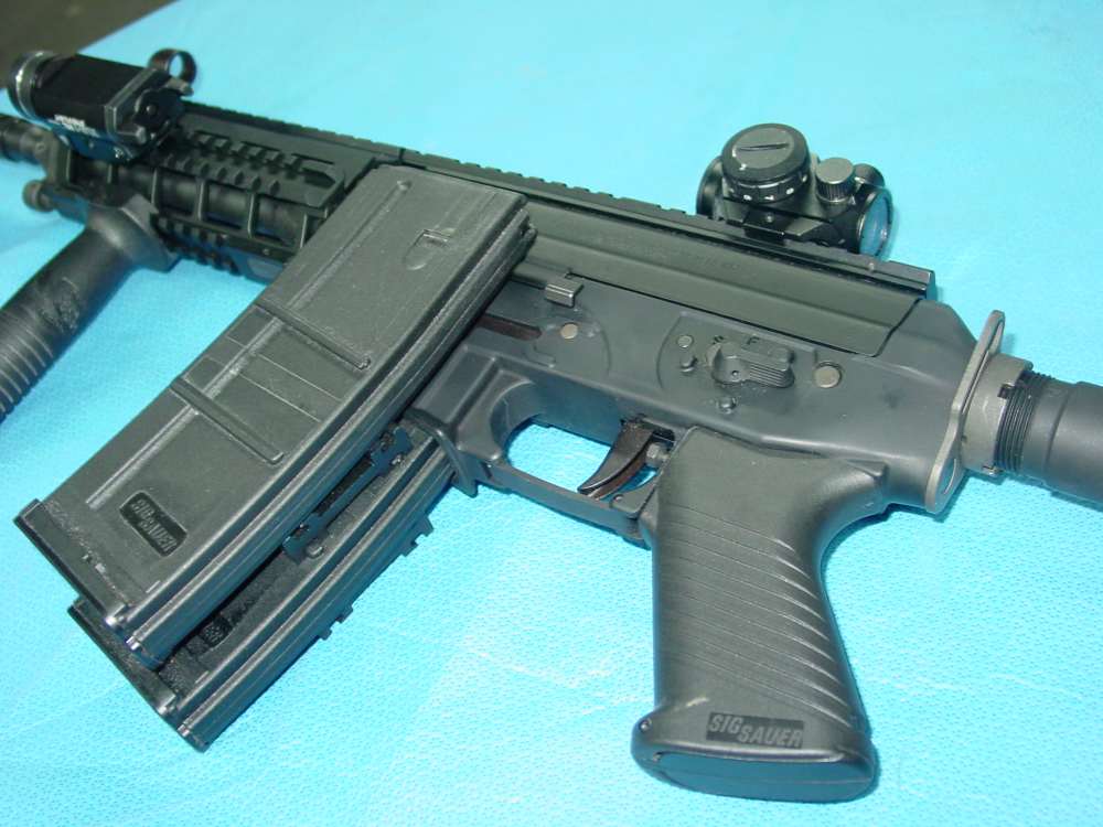 Sig Sauer P556 SWAT SBR – 5.56 NATO, Tactical Brace, Quad Rail, Optic-img-3