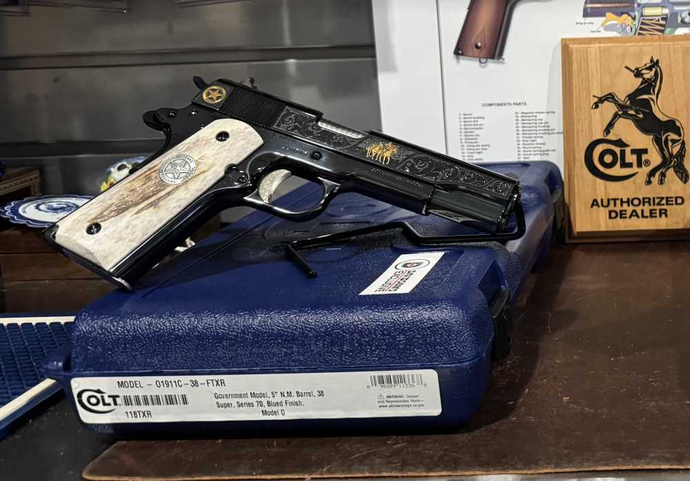 Davidson's Exclusive - Colt 1911 Texas Ranger 1 of 250-img-5