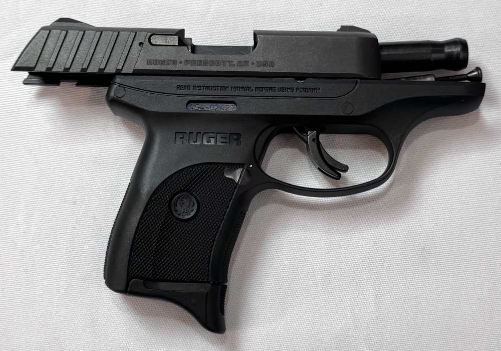 Ruger EC9s Pistol, 9mm, 3.12" Barrel, 4x7 Round Magazines, Clean!-img-9