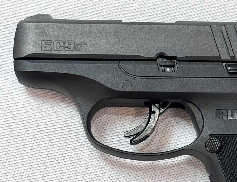 Ruger EC9s Pistol, 9mm, 3.12" Barrel, 4x7 Round Magazines, Clean!-img-2