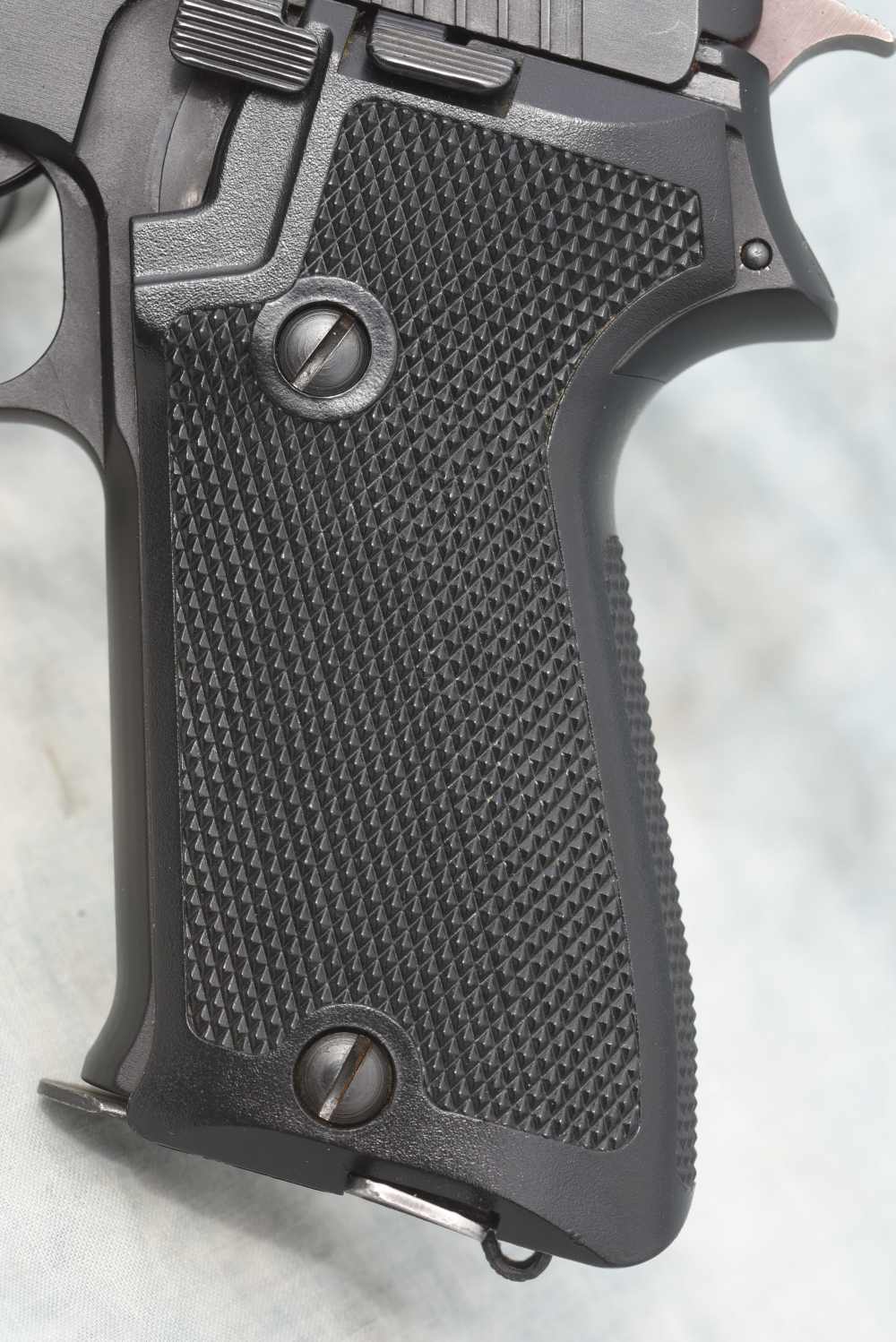 GERMAN Sig Sauer P220 38 Super-img-4