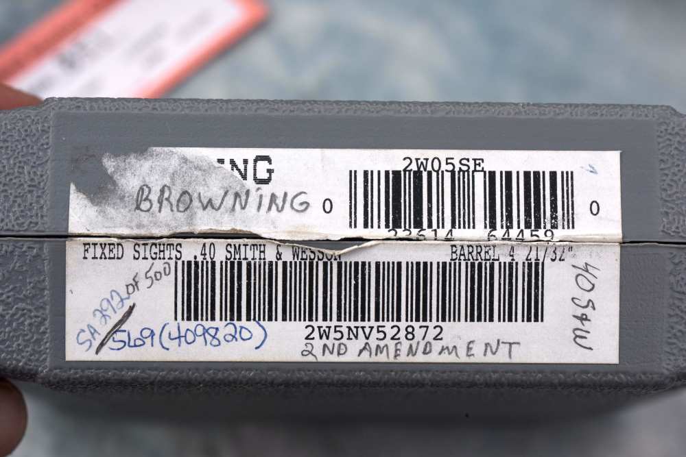 ENGRAVED Browning Hi Power Second Amendment Edition 40 S&W-img-23