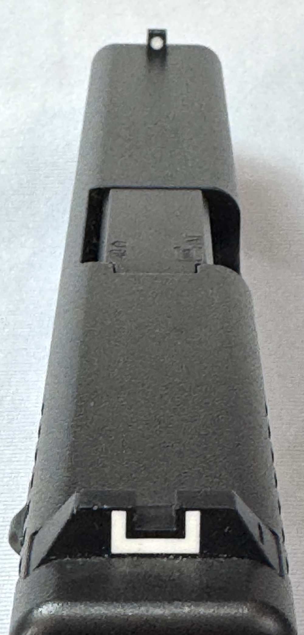 Glock 22 GEN 4 Pistol, 40S&W, 4.48" Barrel, 2x15 Round Magazines, Nice!-img-9