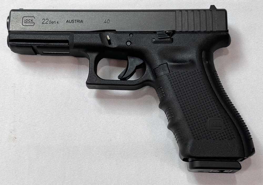 Glock 22 GEN 4 Pistol, 40S&W, 4.48" Barrel, 2x15 Round Magazines, Nice!-img-0