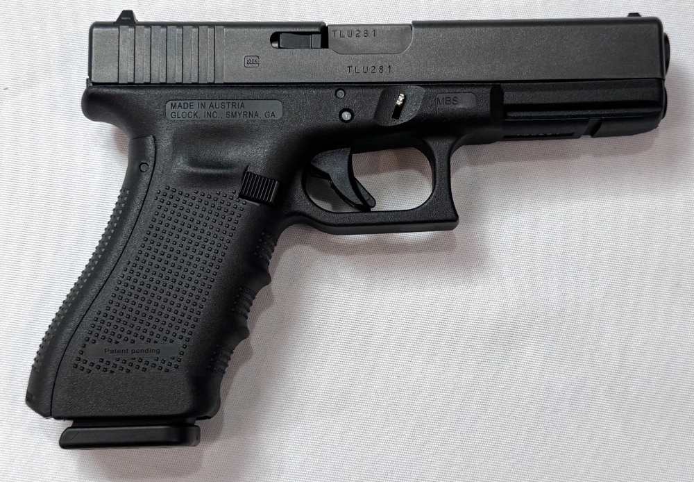 Glock 22 GEN 4 Pistol, 40S&W, 4.48" Barrel, 2x15 Round Magazines, Nice!-img-3