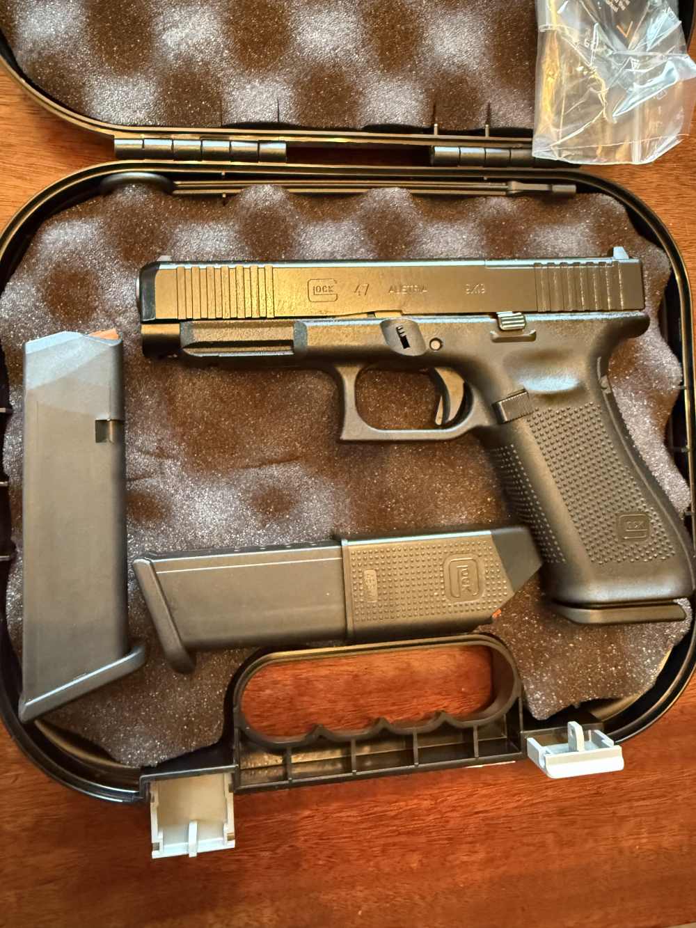 NIB Gen 5 Glock 47 MOS (3) 17 Rd Magazines -img-1