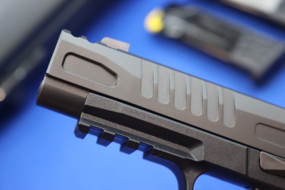 SIG Sauer Model P365 FUSE COMP Pistol 9MM 10RD Optics Ready 3-MAGS 365 NEW-img-18