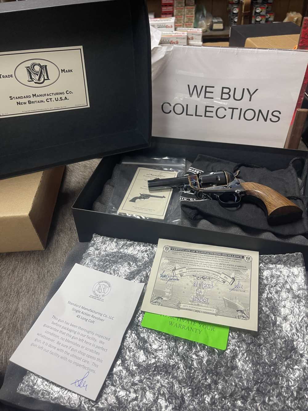 LNIB Standard Manufacturing Sheriffs Model 45 COLT Case Color Single Action-img-0