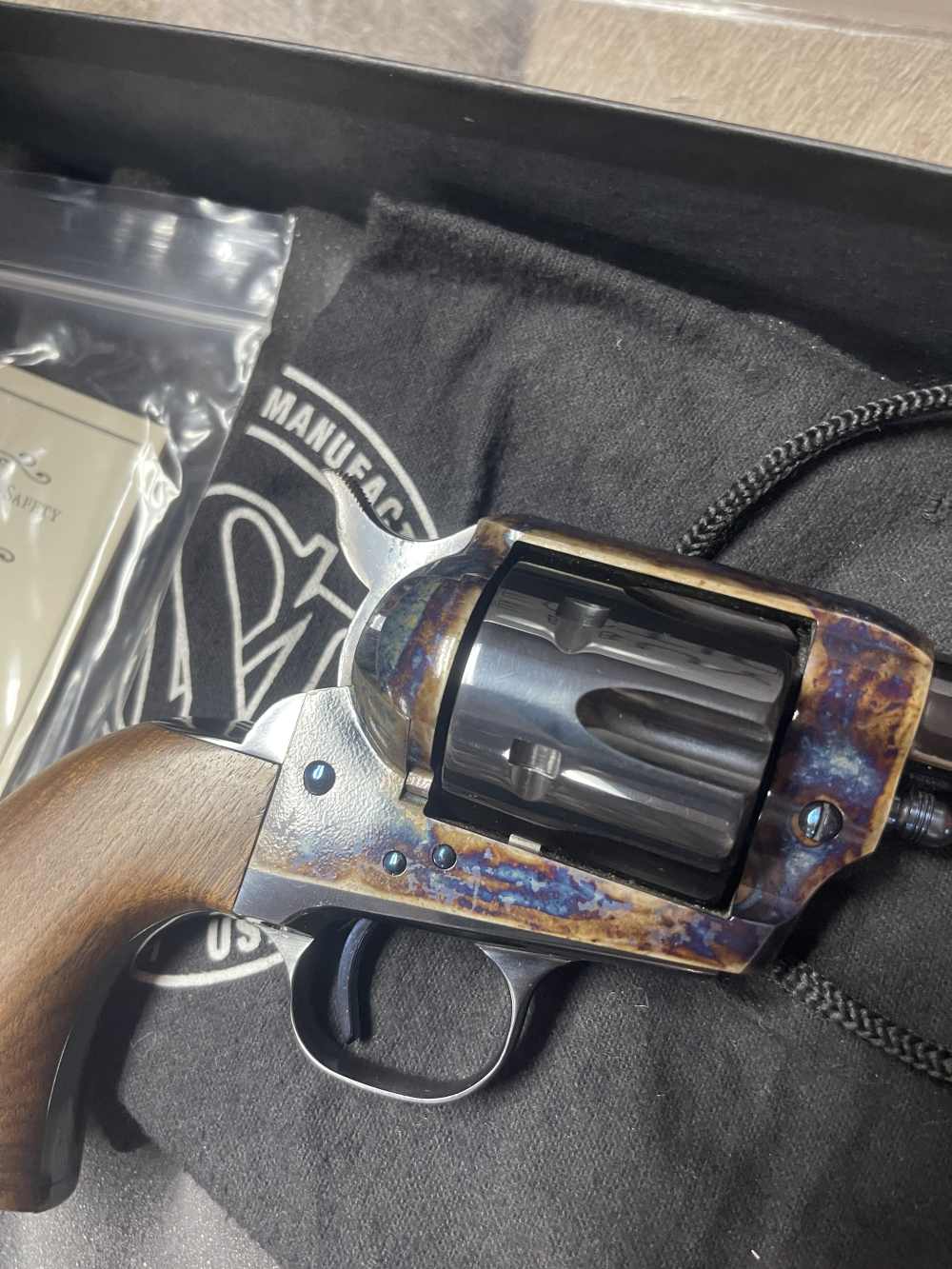 LNIB Standard Manufacturing Sheriffs Model 45 COLT Case Color Single Action-img-9