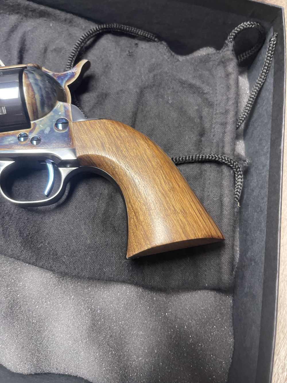 LNIB Standard Manufacturing Sheriffs Model 45 COLT Case Color Single Action-img-1