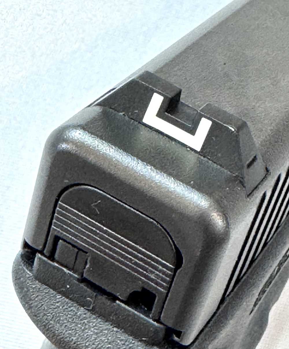 Glock 19 GEN 3 Pistol, 9mm, 4" Barrel, SIX Magazines!  Clean!-img-8