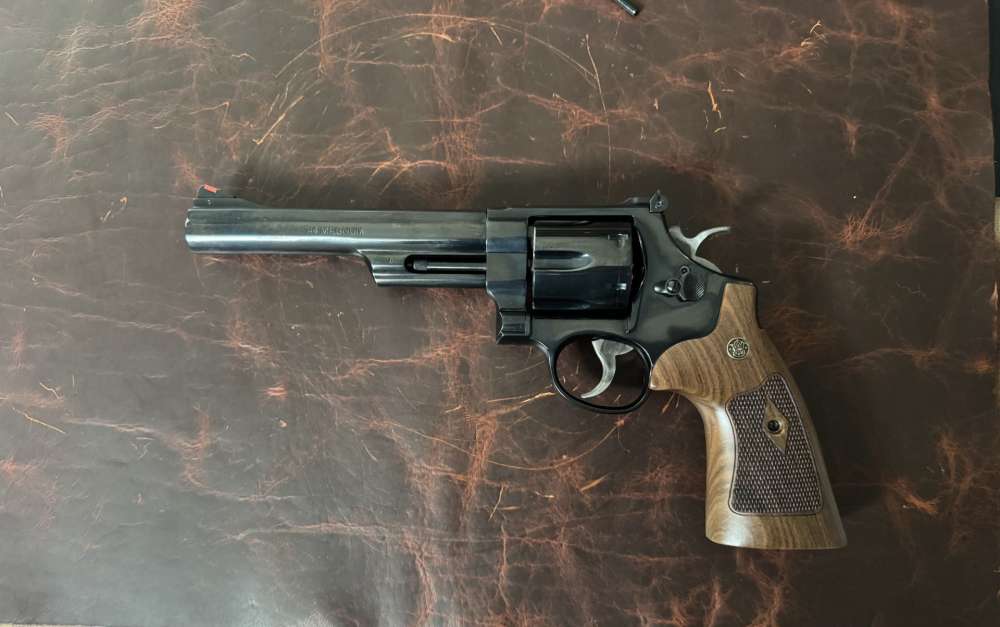 Smith & Wesson Model 29 - .44 Mag - 6.5"-img-2