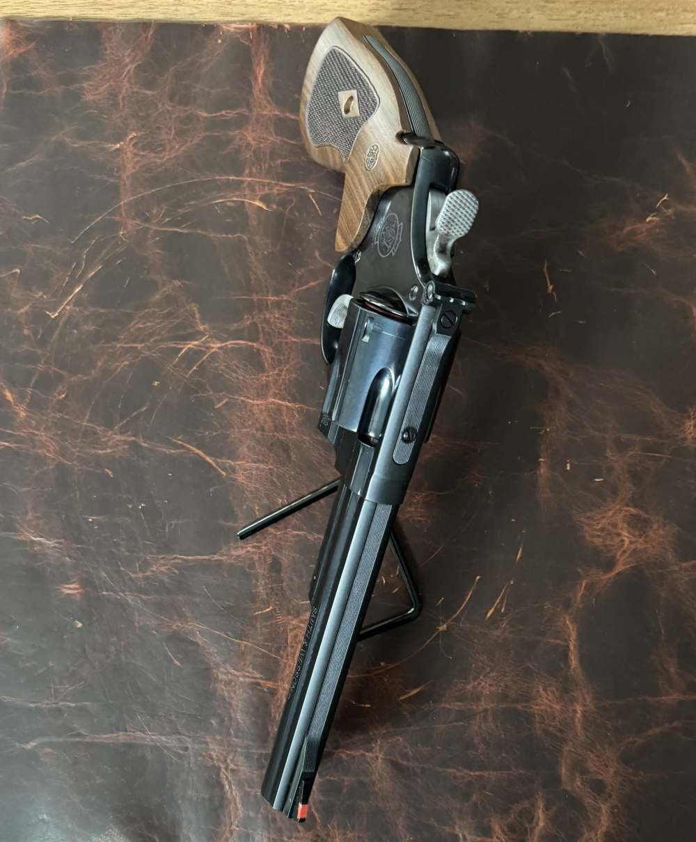 Smith & Wesson Model 29 - .44 Mag - 6.5"-img-1