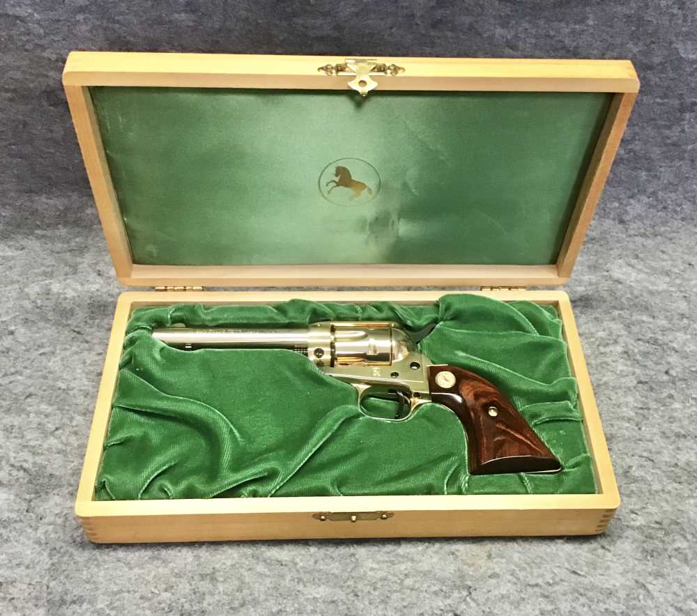  Like New 1964 Colt Frontier Scout General Hood  22LR Revolver-img-0