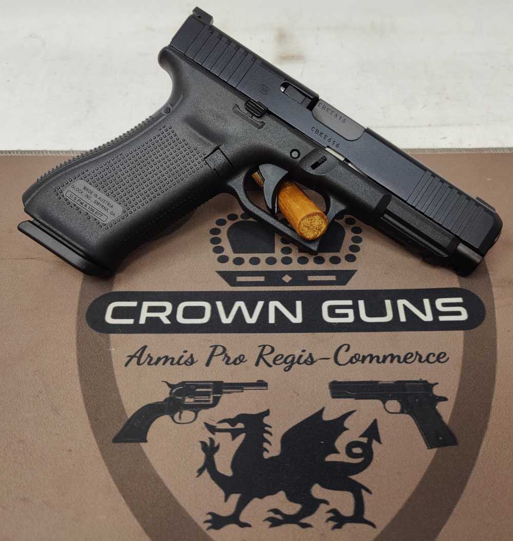 Glock 47 MOS in 9mm, Night Sights, MOS Plates, EXCELLENT Condition-img-2