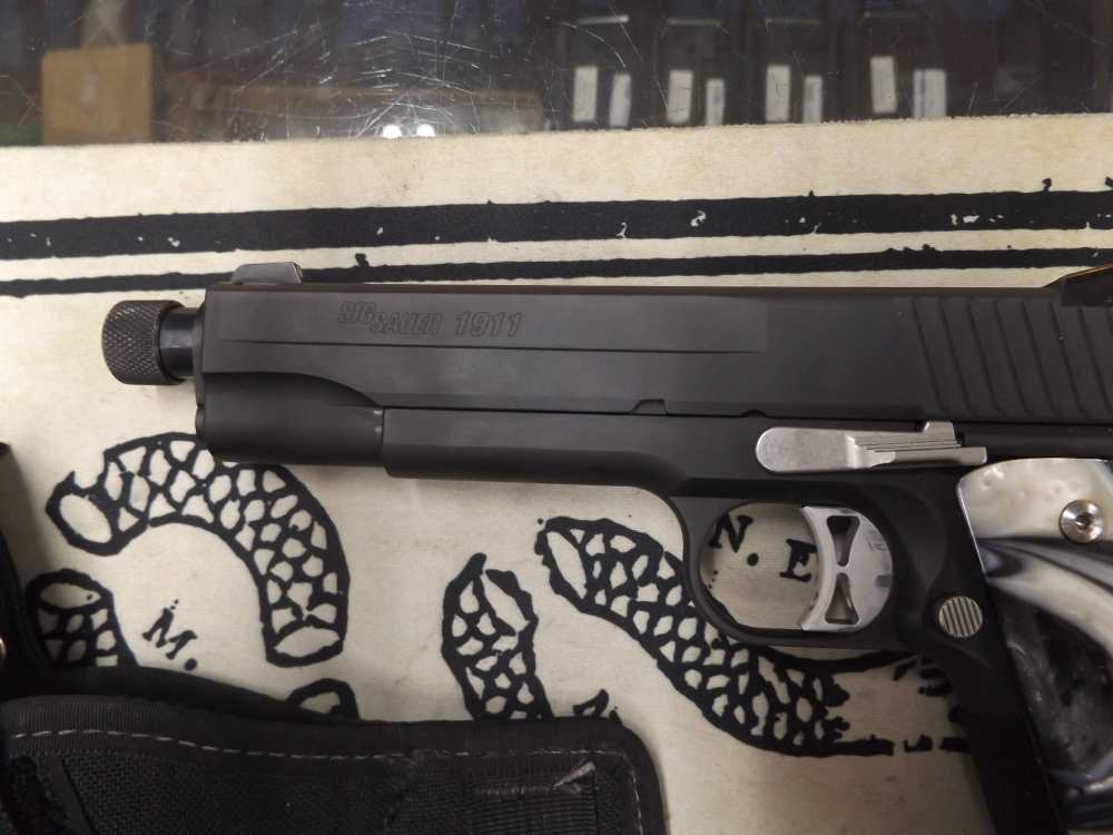 PENNY AUCTION! SIG SAUER 1911 WITH THREADED BARREL !-img-1