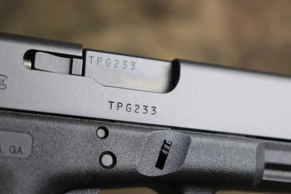 Glock 22 Gen 3 40 S&W in box 3 mags mint 4.5" penny start-img-11