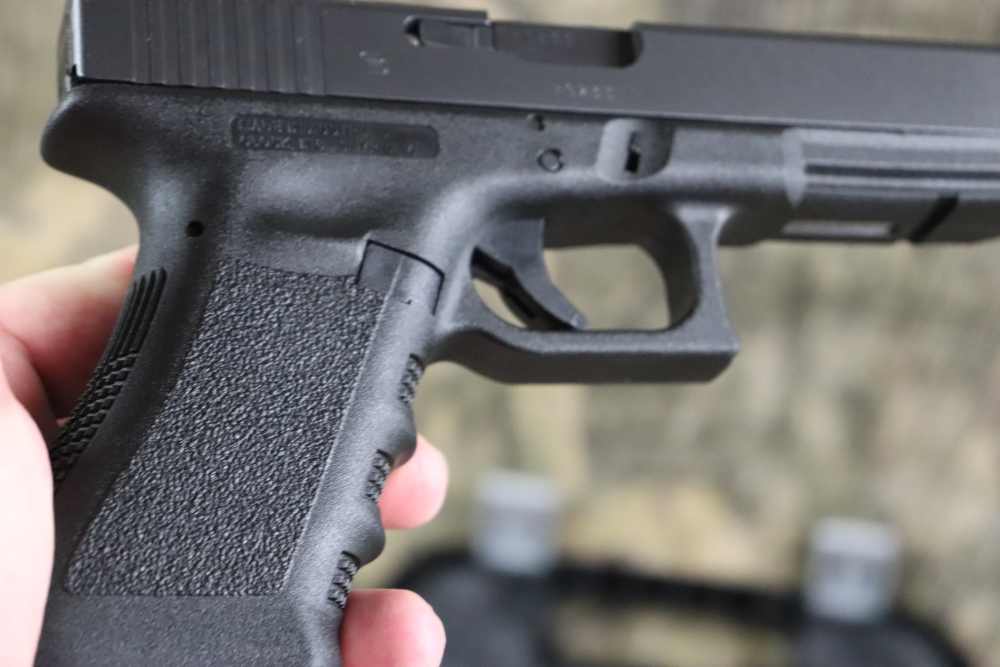Glock 22 Gen 3 40 S&W in box 3 mags mint 4.5" penny start-img-23