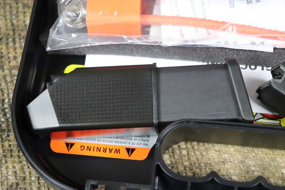 Glock 32 357 Sig 4" semi auto 3 mags NIB penny start scarce-img-2