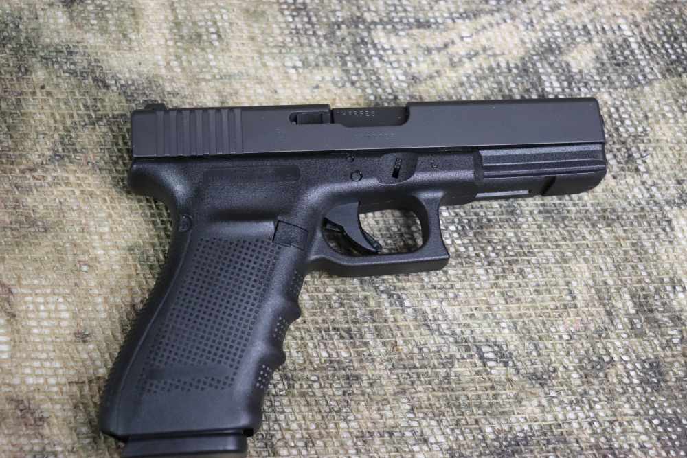 Glock 21 Gen 4 45 acp NIB 3 mags semi auto penny start-img-7