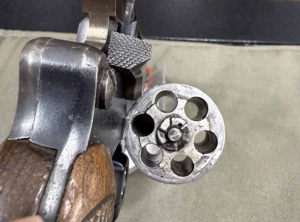 St. Etienne Model 1892 revolver-img-9