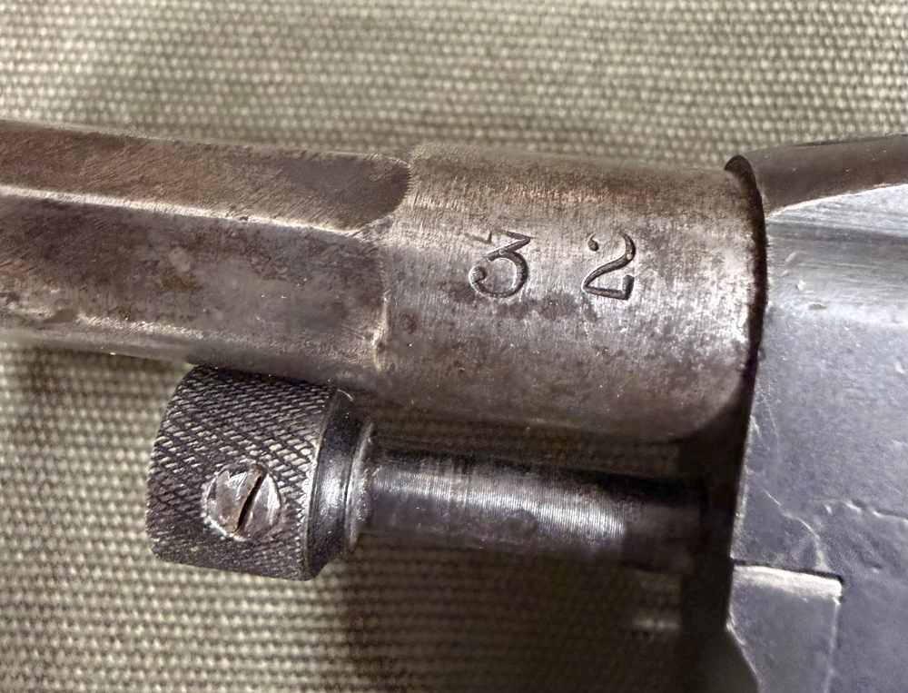 St. Etienne Model 1892 revolver-img-8