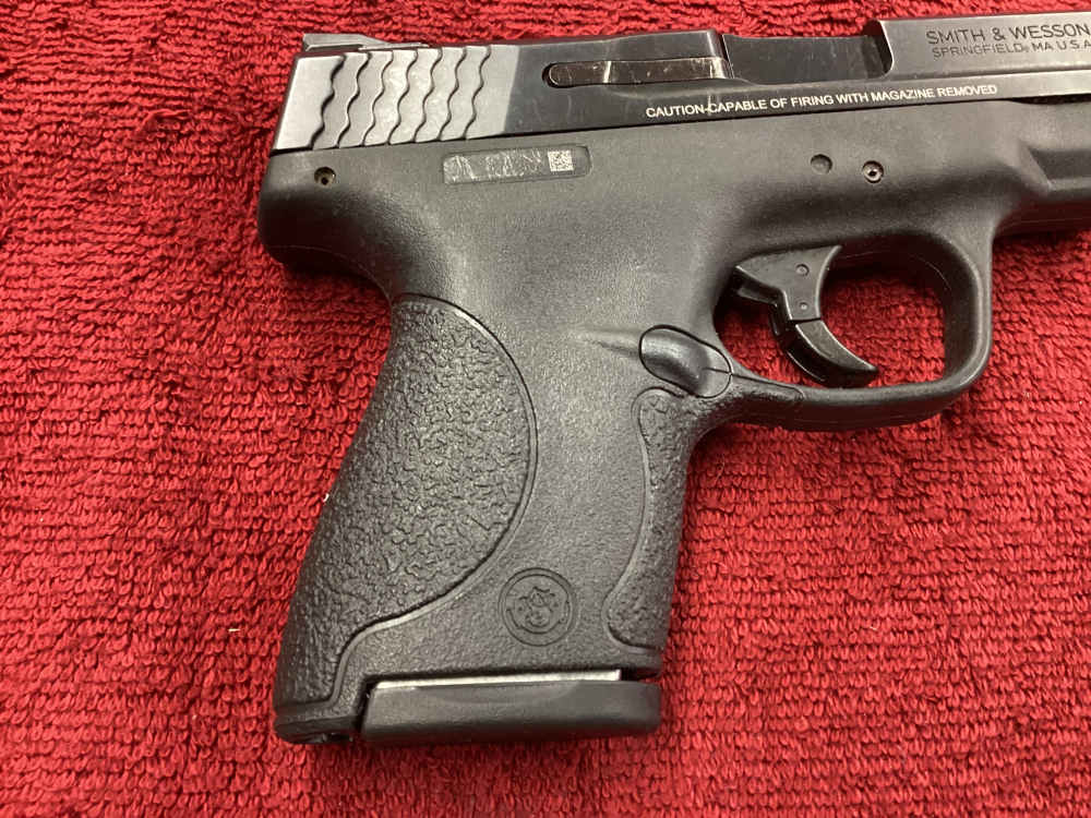 Smith & Wesson M&P 9 Shield 9MM + 1-7Rnd Magazine- NO CC FEES!-img-6