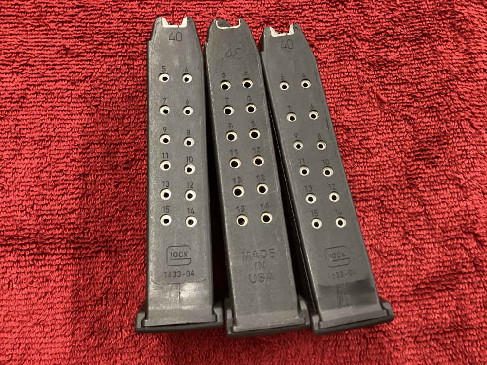Glock 22 .40 S&W +3-15Rnd Magazines - NO CC FEES!-img-14