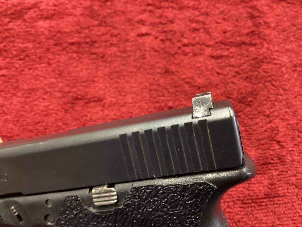 Glock 22 .40 S&W +3-15Rnd Magazines - NO CC FEES!-img-6