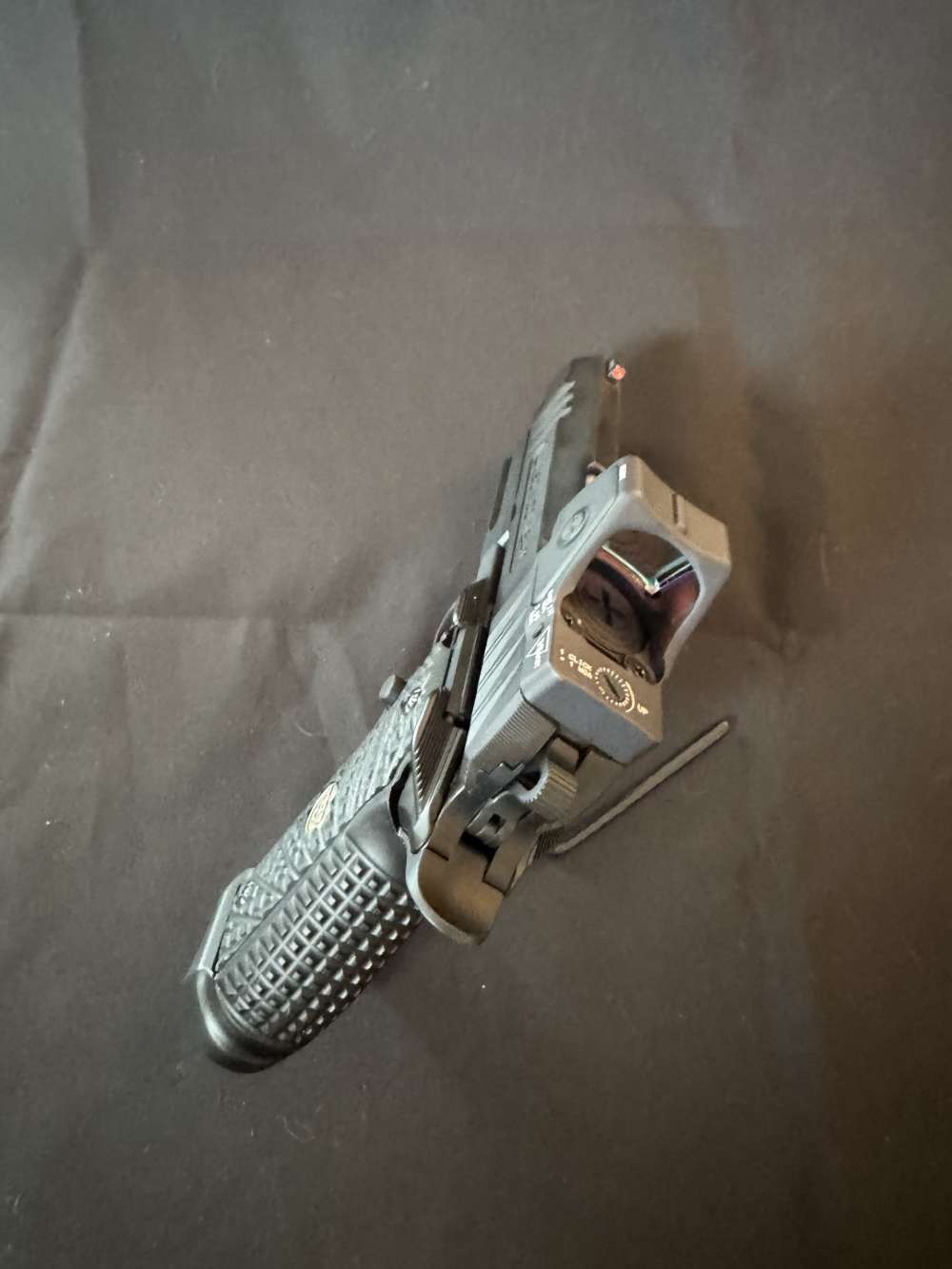 Wilson Combat Experior Elite - .9mm - 18 Rounds + RMR HD -img-6