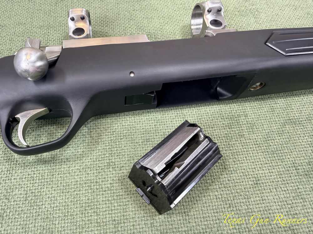 1993 Ruger 77/22 All-Weather .22 WMR Stainless with Boat Paddle Stock NICE!-img-27