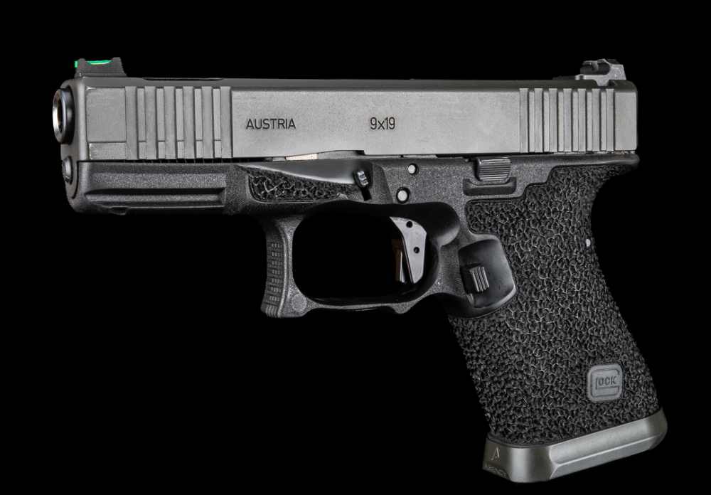 Glock 19C Gen3 9mm Custom Combat Precision / GNP Tactical Package-img-0