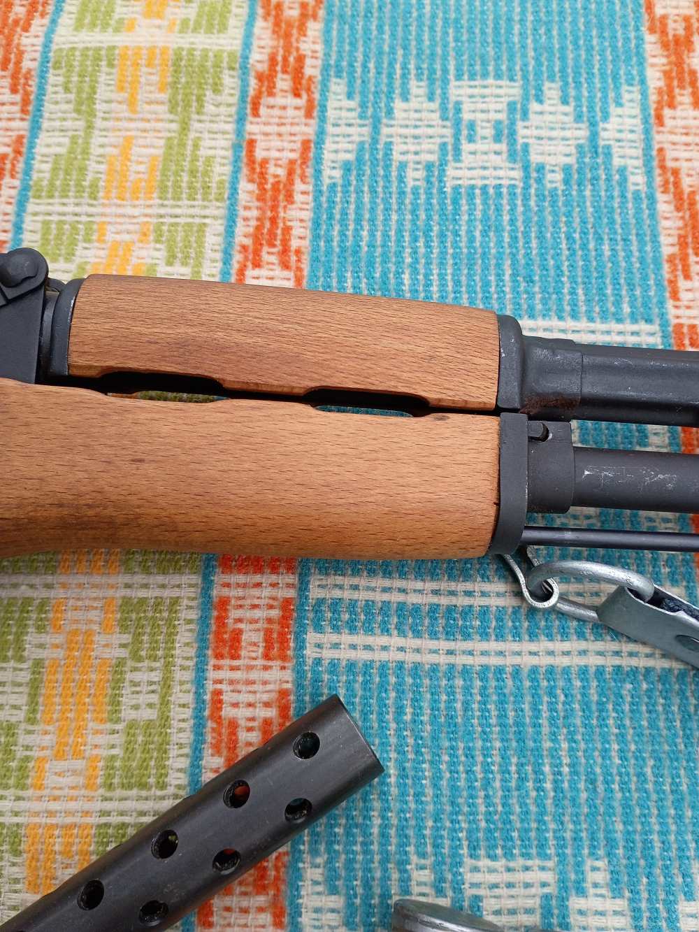 Romarm - Cugir GP/WASR-10/63 7.62x39 Semi-Auto rifle w/box, mags and acces.-img-10